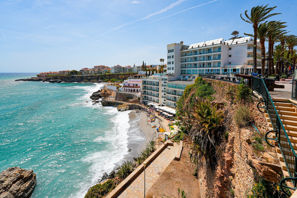 Costa del Sol - atrakcje i najciekawsze miejsca. Co warto zobaczyć? 10 Costa del Sol to idealne miejsce na aktywny wypoczynek i leniwe wakacje.