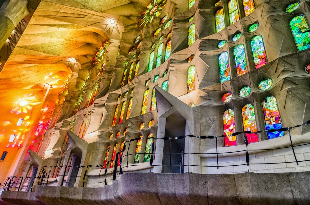 Bazylika Sagrada Familia - wnętrze