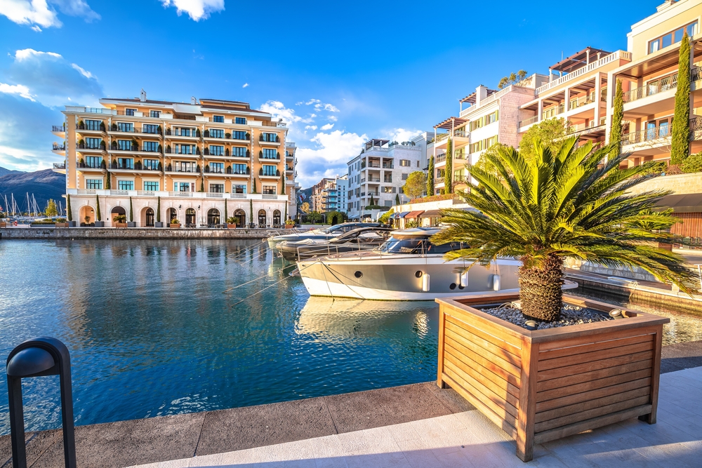 Czy do Czarnogóry potrzebny jest paszport - Tivat