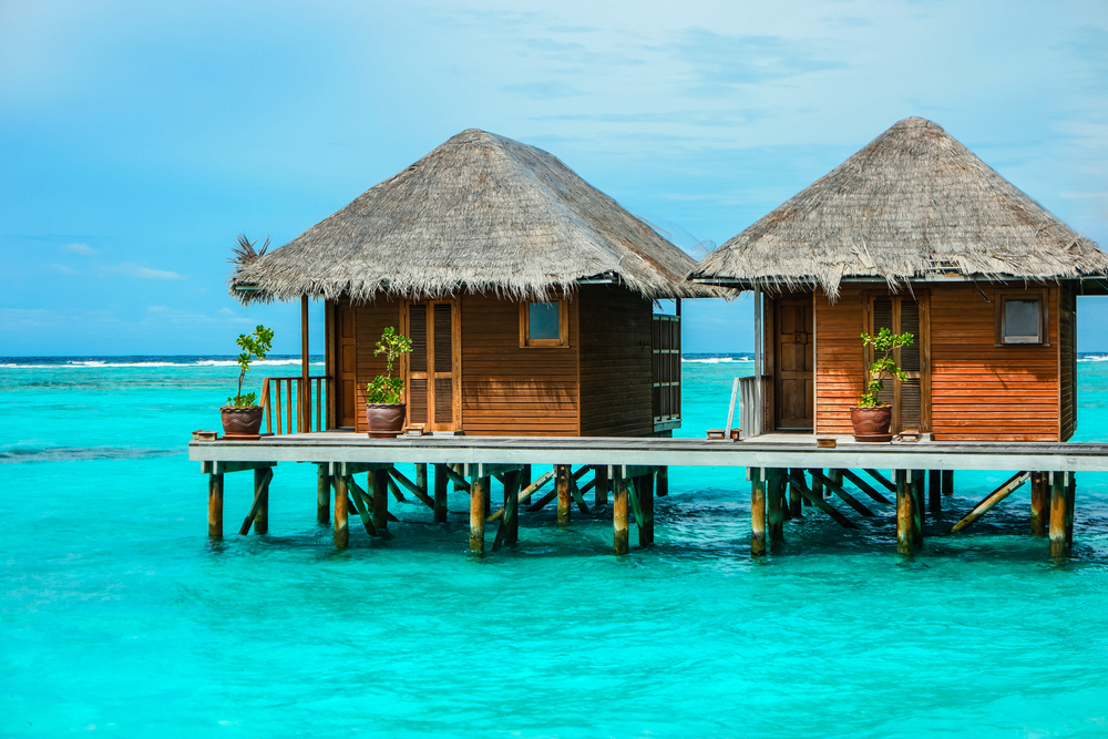 Malediwy domki na wodzie: Relaks w rajskich warunkach 3 Malediwy domki na wodzie - bungalowy