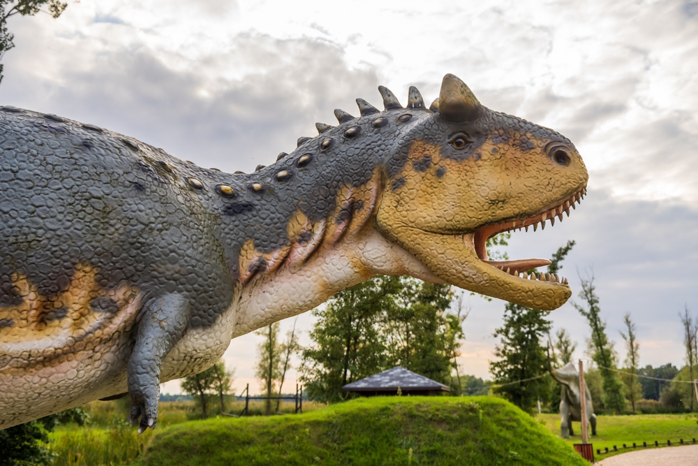 Ferie zimowe 2025 Kujawsko-Pomorskie - dinozaur