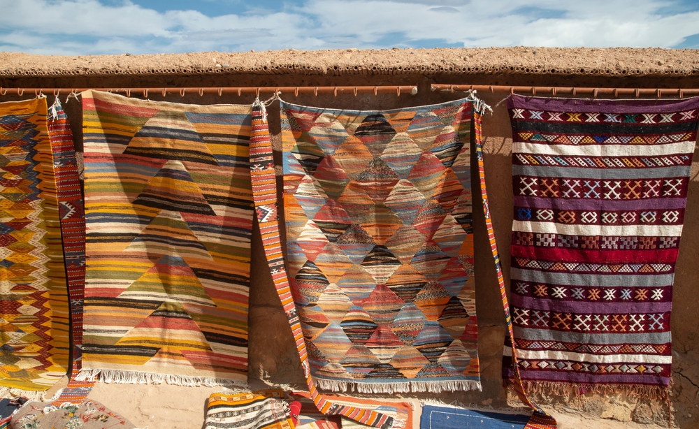 Pamiątki z Maroka to słynne dywany.