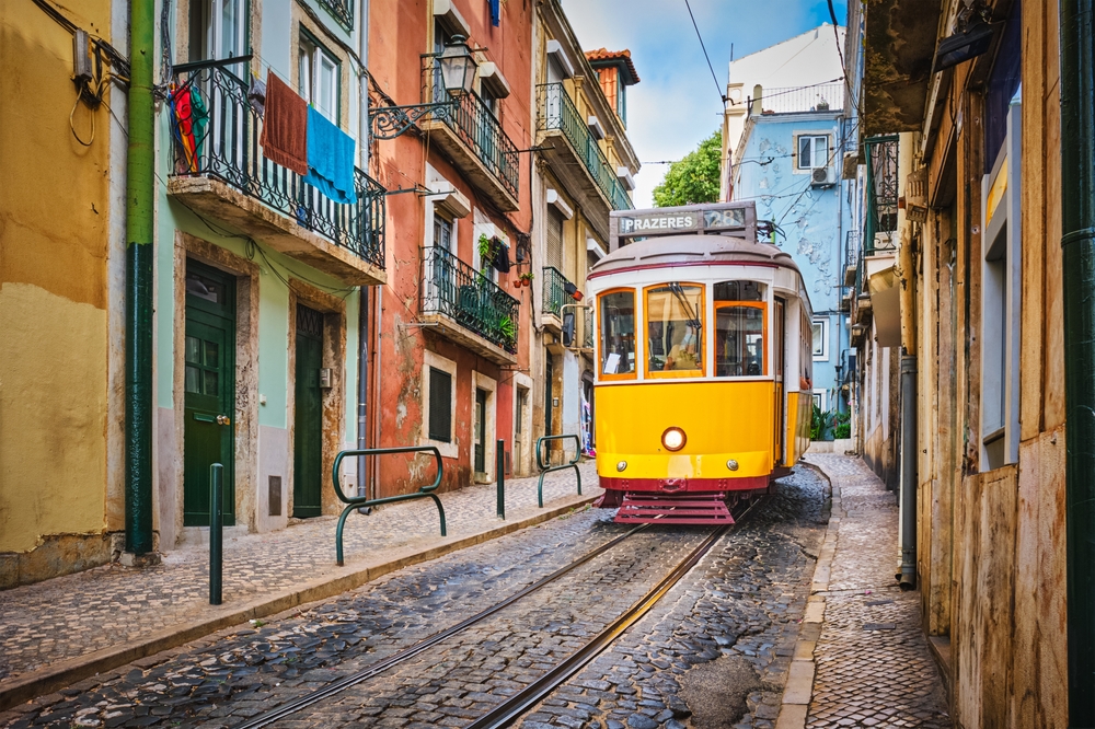 Czy do Portugalii potrzebny jest paszport? 6 Czy do Portugalii potrzebny jest paszport dla dziecka Blog | Biuro turystyczne TUI