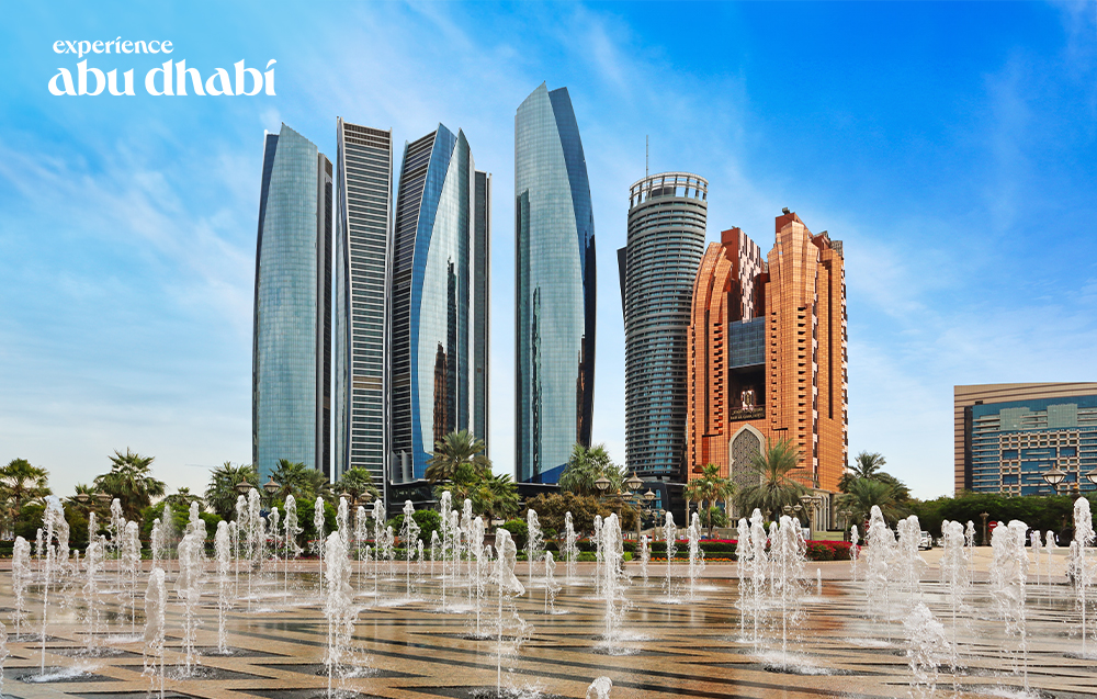 Abu Zabi - co zobaczyć? Capital Gate.