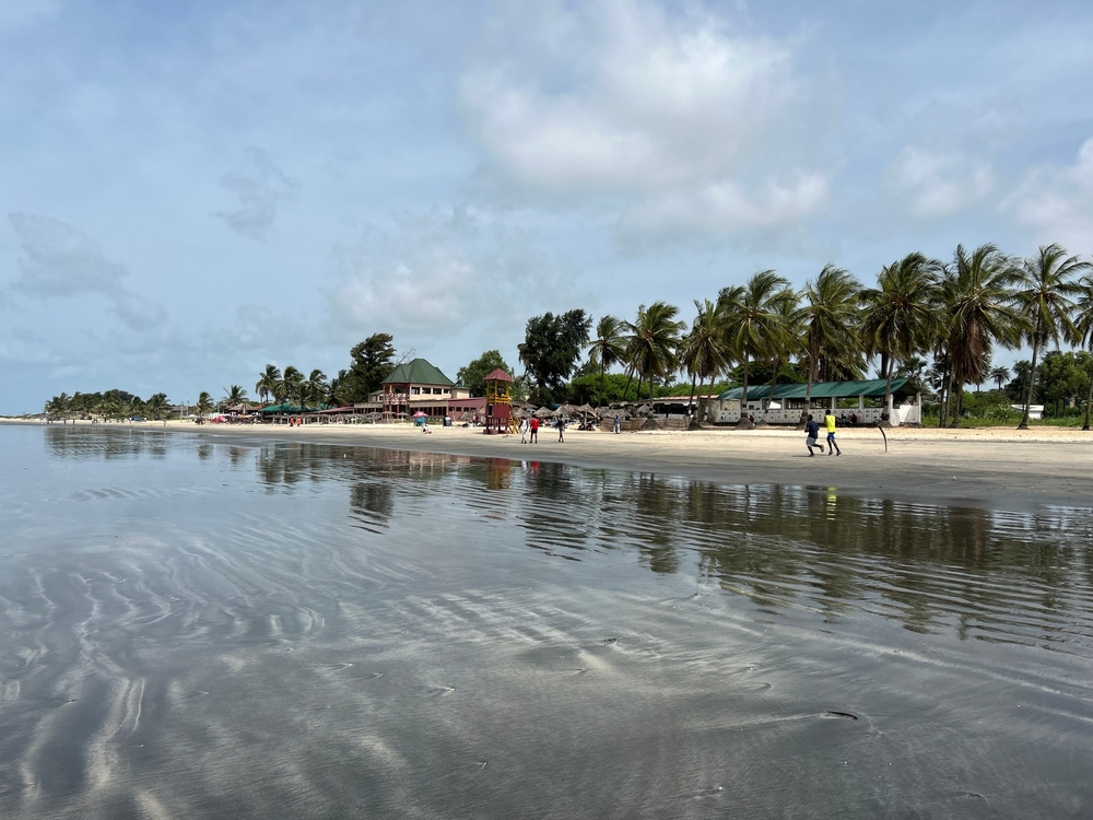 Gambia - plaża Kololi
