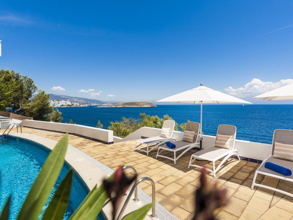 Hotele dla dorosłych na Majorce - sprawdź nasz subiektywny ranking 4 Hotele dla dorosłych na Majorce - Globales Apartamentos Cala Viñas