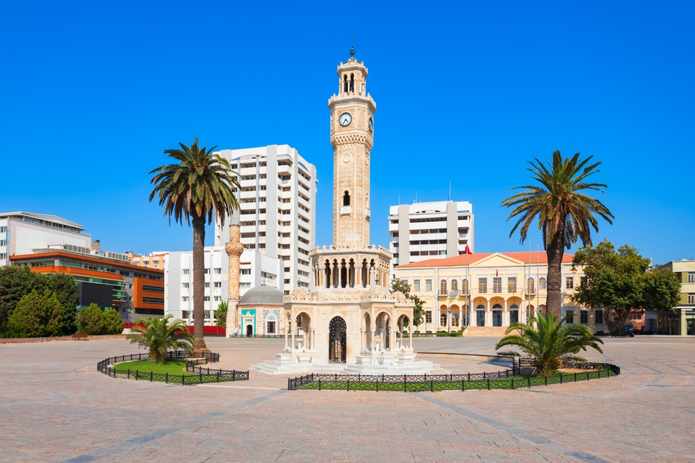 Co warto zobaczyć w Turcji Egejskiej? Największe atrakcje turystyczne 19 Co warto zobaczyć w Turcji Egejskiej - Izmir