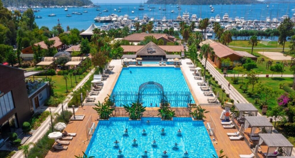 Hotele Rixos w Turcji – polecane obiekty w luksusowym stylu 32 Hotele w Turcji - Rixos Premium Göcek